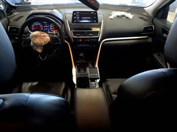 JA4AT5AA1KZ023974 2019 MITSUBISHI ECLIPSE CROSS - Image 8