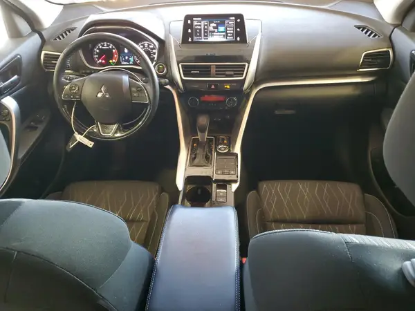 JA4AT5AA1LZ014659 2020 MITSUBISHI ECLIPSE CROSS - Image 8