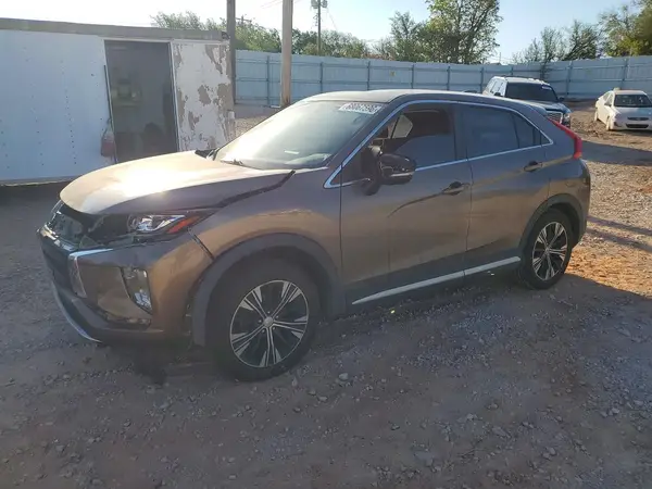 JA4AT5AA2JZ059123 2018 MITSUBISHI ECLIPSE CROSS - Image 1