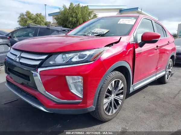 JA4AT5AA2KZ001126 2019 MITSUBISHI ECLIPSE CROSS - Image 2