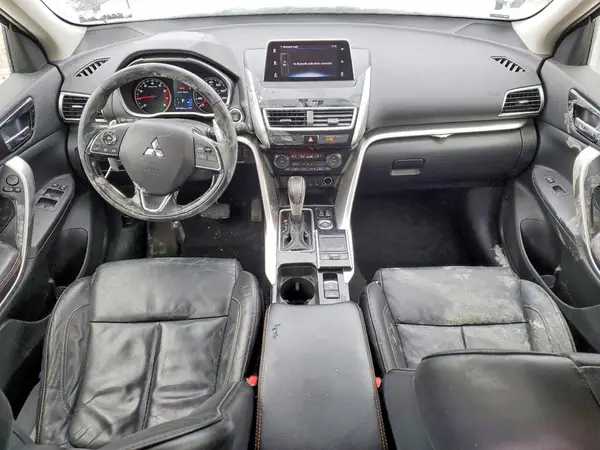 JA4AT5AA2KZ014555 2019 MITSUBISHI ECLIPSE CROSS - Image 8