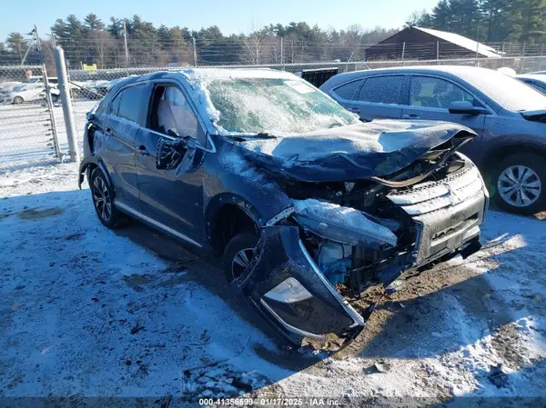 JA4AT5AA2KZ019710 2019 MITSUBISHI ECLIPSE CROSS - Image 1