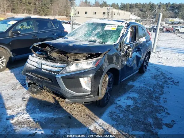 JA4AT5AA2KZ019710 2019 MITSUBISHI ECLIPSE CROSS - Image 2