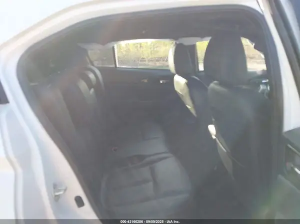 JA4AT5AA2LZ005825 2020 MITSUBISHI ECLIPSE CROSS - Image 8