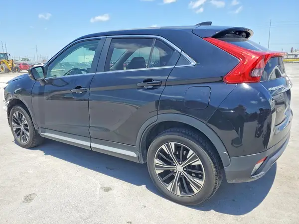 JA4AT5AA2LZ007042 2020 MITSUBISHI ECLIPSE CROSS - Image 2