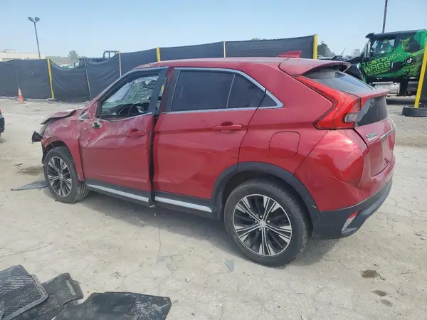 JA4AT5AA3JZ061060 2018 MITSUBISHI ECLIPSE CROSS - Image 2