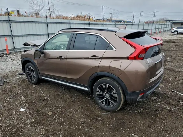JA4AT5AA3KZ004052 2019 MITSUBISHI ECLIPSE CROSS - Image 2