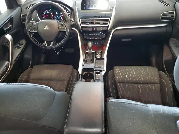 JA4AT5AA3KZ009705 2019 MITSUBISHI ECLIPSE CROSS - Image 8