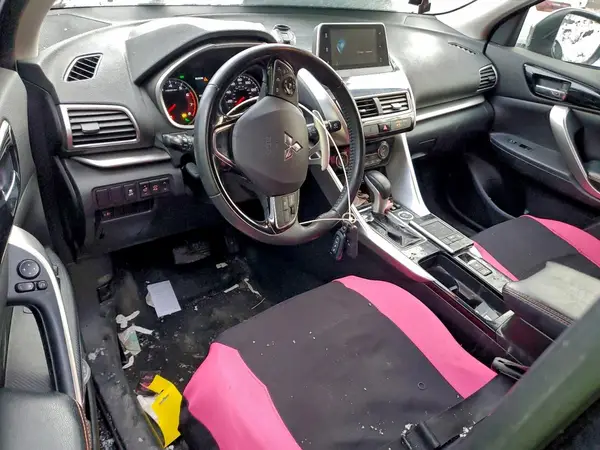 JA4AT5AA3KZ009882 2019 MITSUBISHI ECLIPSE CROSS - Image 8