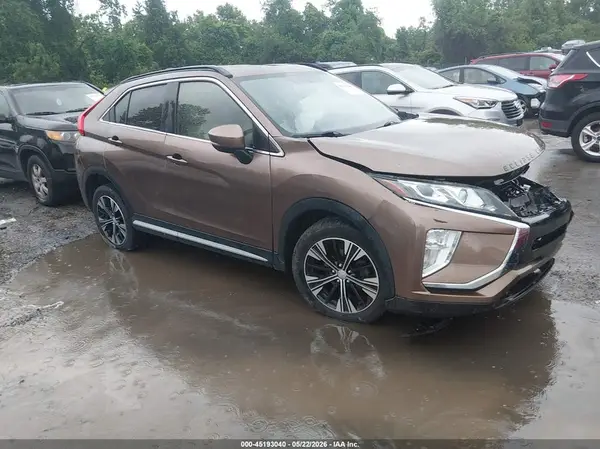 JA4AT5AA3KZ017318 2019 MITSUBISHI ECLIPSE CROSS - Image 1