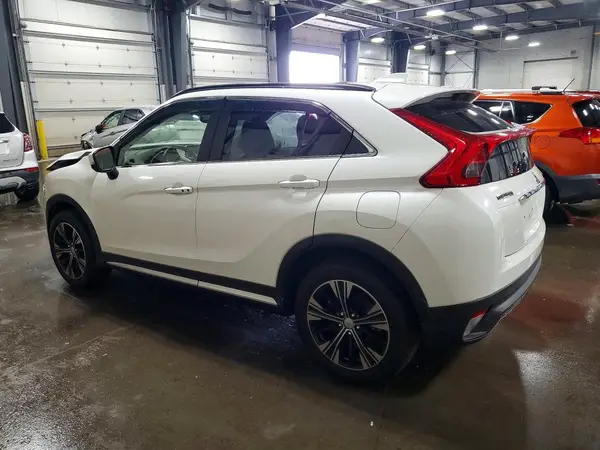 JA4AT5AA3KZ053333 2019 MITSUBISHI ECLIPSE CROSS - Image 2