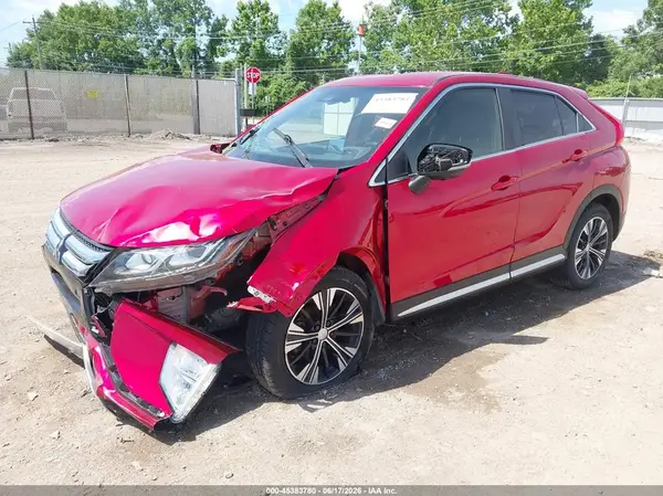 JA4AT5AA3LZ001038 2020 MITSUBISHI ECLIPSE CROSS - Image 2