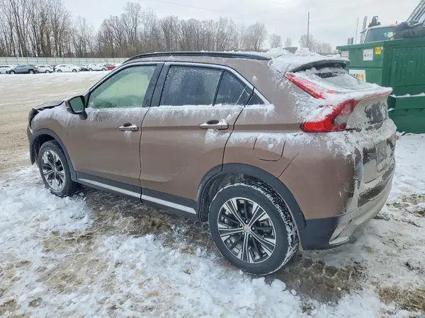 JA4AT5AA3LZ028773 2020 MITSUBISHI ECLIPSE CROSS - Image 2