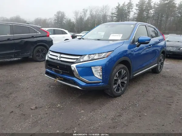 JA4AT5AA3LZ031642 2020 MITSUBISHI ECLIPSE CROSS - Image 2