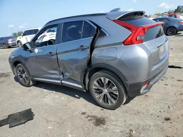 JA4AT5AA3LZ031706 2020 MITSUBISHI ECLIPSE CROSS - Image 2