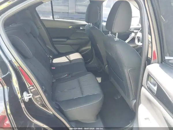 JA4AT5AA4JZ038631 2018 MITSUBISHI ECLIPSE CROSS - Image 8