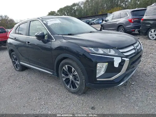 JA4AT5AA4JZ048317 2018 MITSUBISHI ECLIPSE CROSS - Image 1