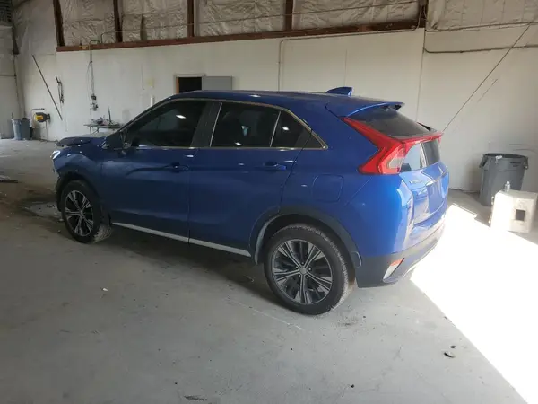 JA4AT5AA4JZ048981 2018 MITSUBISHI ECLIPSE CROSS - Image 2