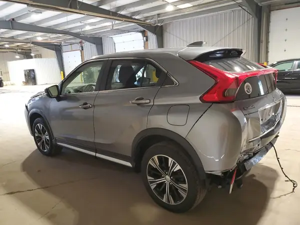 JA4AT5AA4JZ056191 2018 MITSUBISHI ECLIPSE CROSS - Image 2