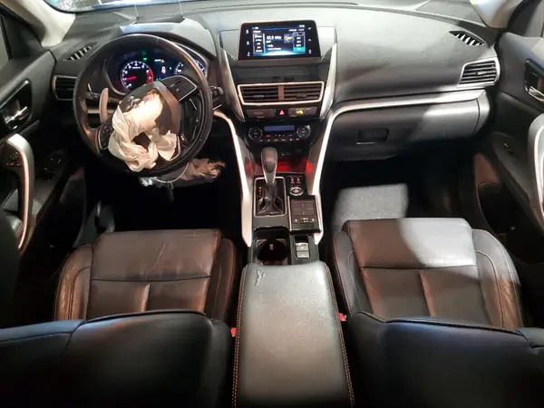 JA4AT5AA4JZ056191 2018 MITSUBISHI ECLIPSE CROSS - Image 8