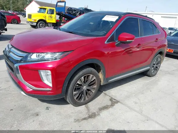 JA4AT5AA4JZ067837 2018 MITSUBISHI ECLIPSE CROSS - Image 2