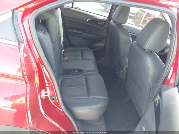 JA4AT5AA4JZ067837 2018 MITSUBISHI ECLIPSE CROSS - Image 8