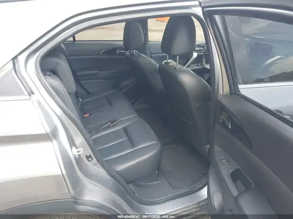 JA4AT5AA4JZ069393 2018 MITSUBISHI ECLIPSE CROSS - Image 8