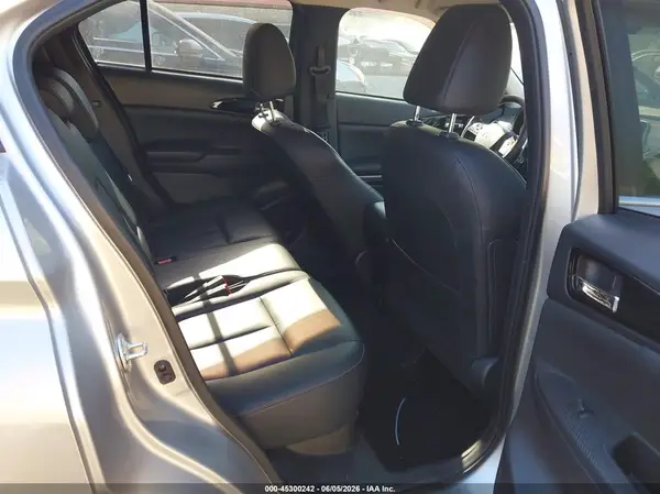 JA4AT5AA4KZ001807 2019 MITSUBISHI ECLIPSE CROSS - Image 8