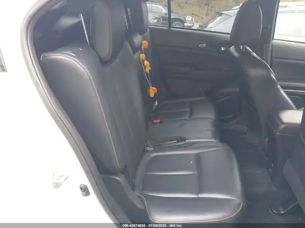 JA4AT5AA4KZ020549 2019 MITSUBISHI ECLIPSE CROSS - Image 8