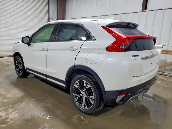 JA4AT5AA4KZ020874 2019 MITSUBISHI ECLIPSE CROSS - Image 2