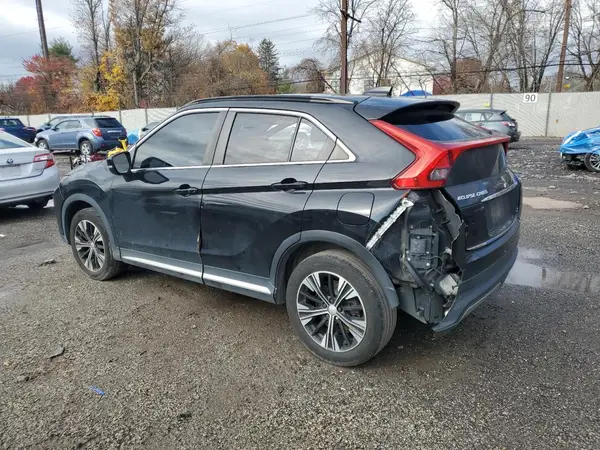 JA4AT5AA4LZ014963 2020 MITSUBISHI ECLIPSE CROSS - Image 2