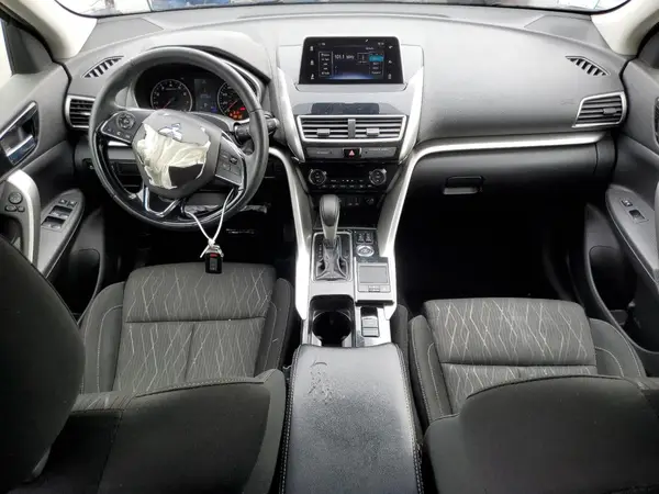 JA4AT5AA4LZ015806 2020 MITSUBISHI ECLIPSE CROSS - Image 8