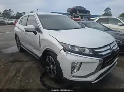 JA4AT5AA5JZ038282 2018 MITSUBISHI ECLIPSE CROSS
