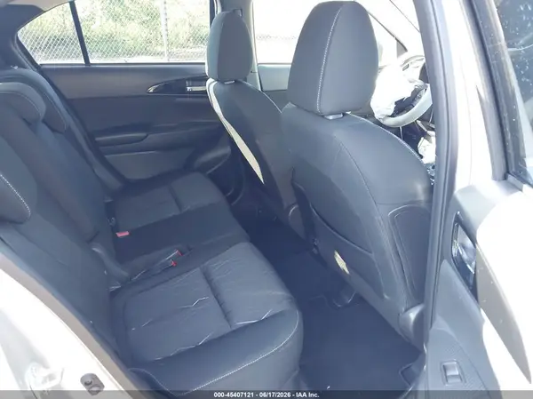 JA4AT5AA5JZ040971 2018 MITSUBISHI ECLIPSE CROSS - Image 8