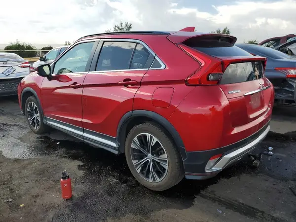 JA4AT5AA5JZ041389 2018 MITSUBISHI ECLIPSE CROSS - Image 2