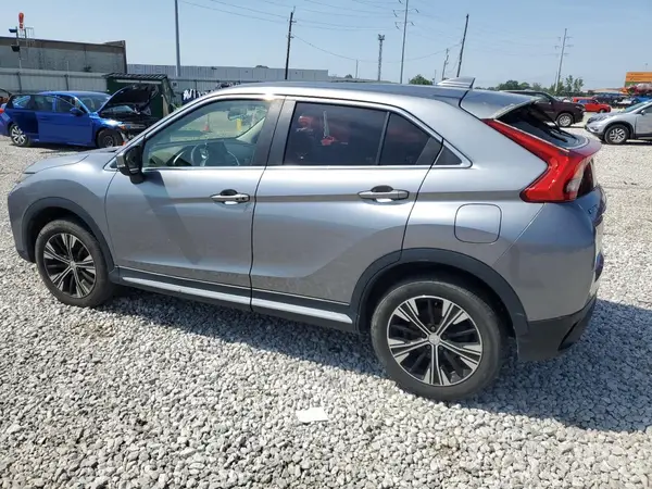JA4AT5AA5JZ043448 2018 MITSUBISHI ECLIPSE CROSS - Image 2