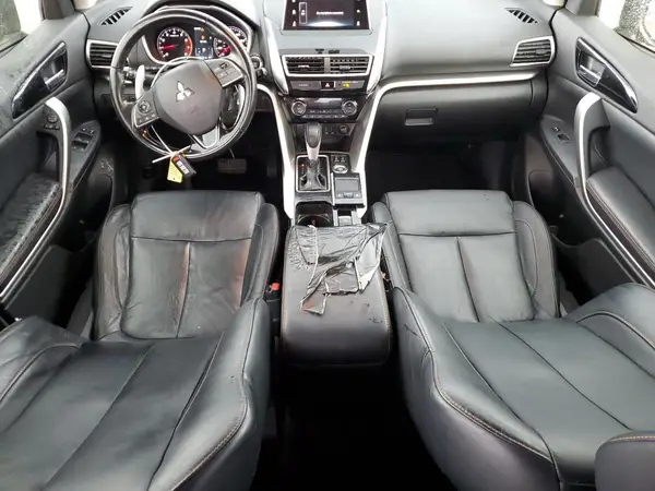 JA4AT5AA5JZ049749 2018 MITSUBISHI ECLIPSE CROSS - Image 8