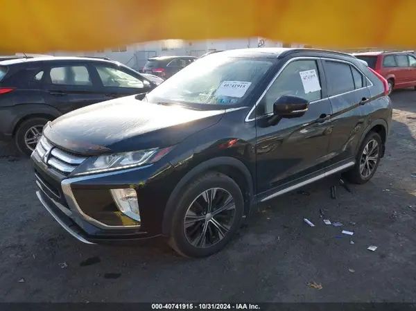 JA4AT5AA5KZ003145 2019 MITSUBISHI ECLIPSE CROSS - Image 2