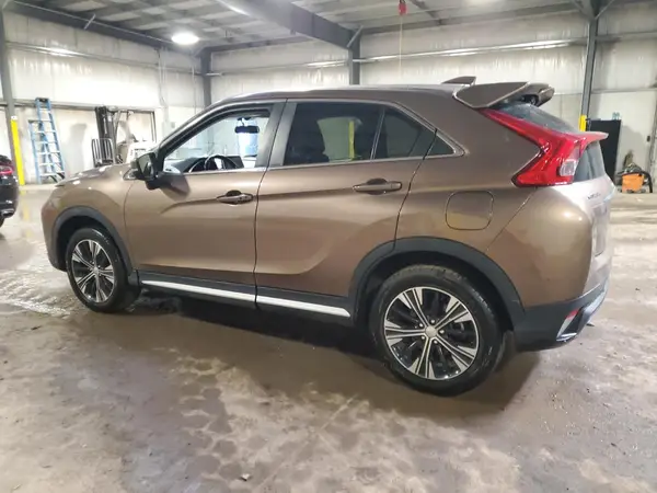 JA4AT5AA5KZ015926 2019 MITSUBISHI ECLIPSE CROSS - Image 2