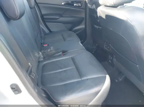 JA4AT5AA5KZ019880 2019 MITSUBISHI ECLIPSE CROSS - Image 8