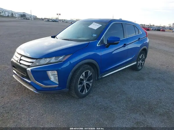 JA4AT5AA5KZ022052 2019 MITSUBISHI ECLIPSE CROSS - Image 2