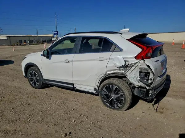 JA4AT5AA5KZ047579 2019 MITSUBISHI ECLIPSE CROSS - Image 2