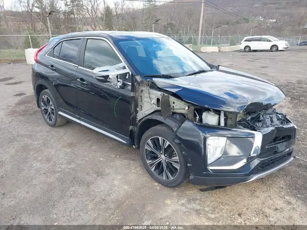 JA4AT5AA5KZ048554 2019 MITSUBISHI ECLIPSE CROSS - Image 1