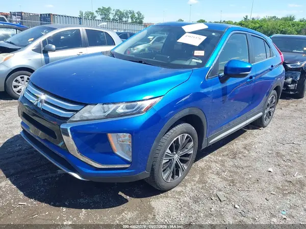 JA4AT5AA6JZ040946 2018 MITSUBISHI ECLIPSE CROSS - Image 2