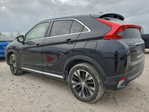 JA4AT5AA6JZ046116 2018 MITSUBISHI ECLIPSE CROSS - Image 2