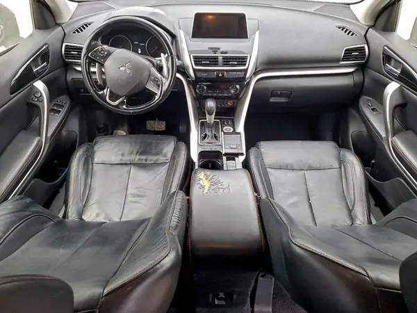 JA4AT5AA6JZ046116 2018 MITSUBISHI ECLIPSE CROSS - Image 8
