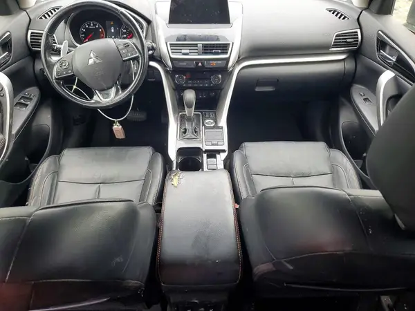 JA4AT5AA6JZ066463 2018 MITSUBISHI ECLIPSE CROSS - Image 8
