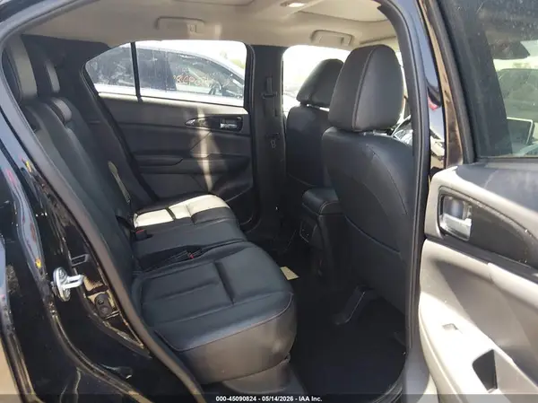JA4AT5AA6KZ009892 2019 MITSUBISHI ECLIPSE CROSS - Image 8