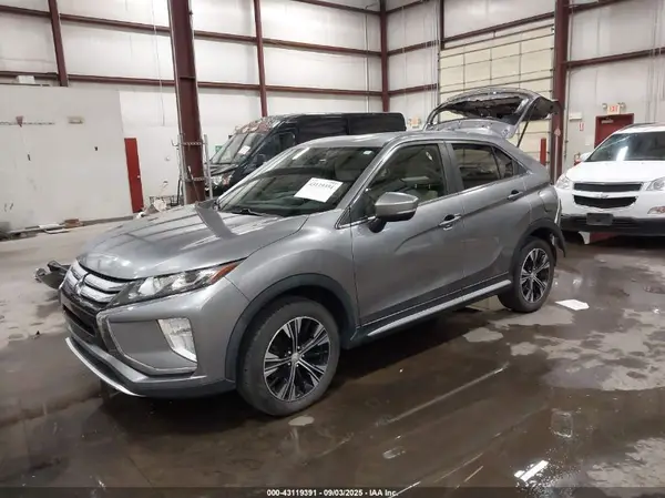 JA4AT5AA6KZ016163 2019 MITSUBISHI ECLIPSE CROSS - Image 2