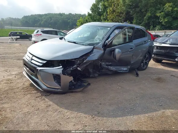 JA4AT5AA6KZ052211 2019 MITSUBISHI ECLIPSE CROSS - Image 2